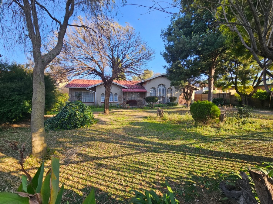 3 Bedroom Property for Sale in Vaalpark Free State
